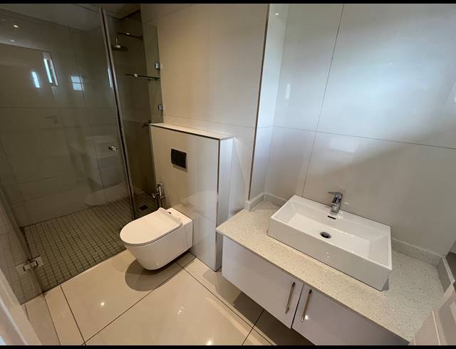 5 BEDROOM CLUSTER FOR SALE IN IZINGA RIDGE